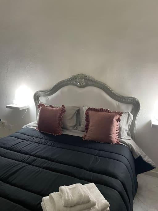 Emyesabi Apartment Naples Luaran gambar